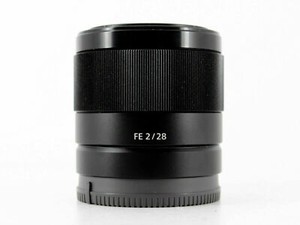Sony FE 28mm f/2 Lens (SEL28F20)