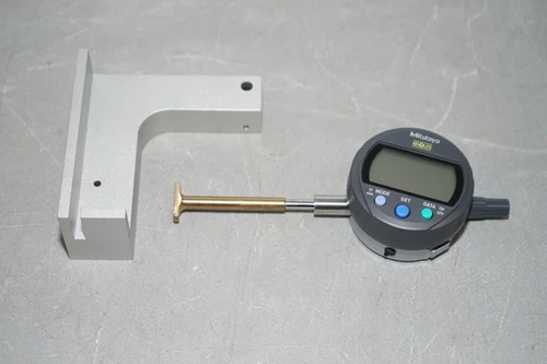 ^ Mitutoyo 543-392B Digimatic Indicator ID-C112EXB #X4371