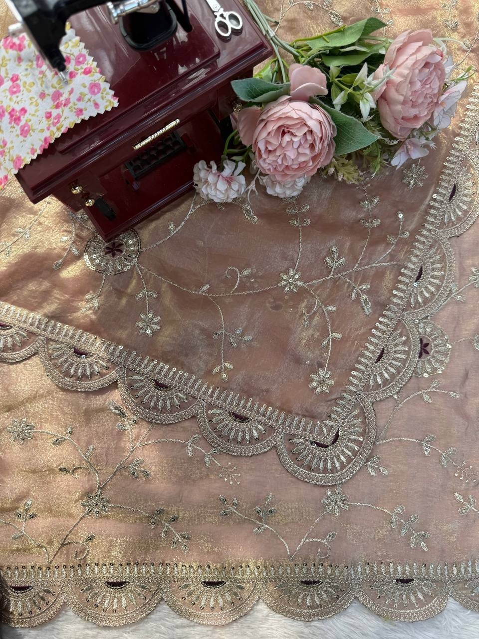 Beautiful Heavy Fendy Silk Peach Saree With Blouse For Functional Wear thumbnail 6