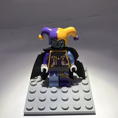 LEGO Minifigure Jester Hat Purple/Yellow w/ Black Cape & Light Blue Head