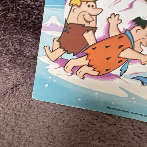 The Flintstones Fred Makes a Snowball 1975 book Hanna Barbera - Foto 5 di 17