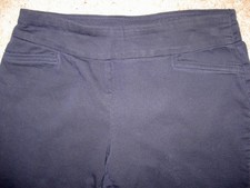 CROFT  BARROW Women's Casual Lounge Navy Capri Pants; Stretch; Size 10 Regular