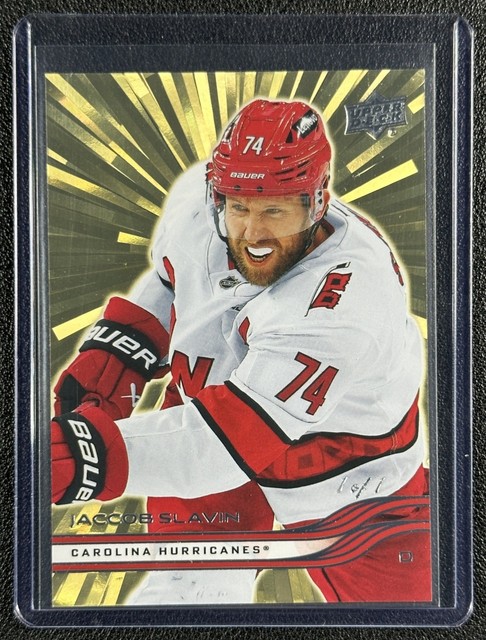 1/1 JACCOB SLAVIN 2025-26 UPPER DECK #278 OUTBURST GOLD 1/1 HURRICANES