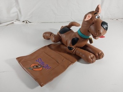 Cartoon Network Scooby-Doo Plush Stuffed Black 2000 remote control holder