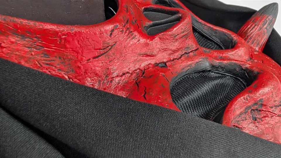 Fun World Ghost Face Scream Aged Devil Mask Halloween Fancy Dress - Image 3 of 4