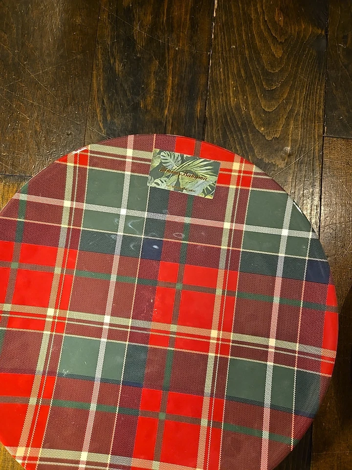 "1 plato redondo Tommy Bahama 14"" bandeja para servir tartán a cuadros melamina de Navidad" Foto 4 de 4