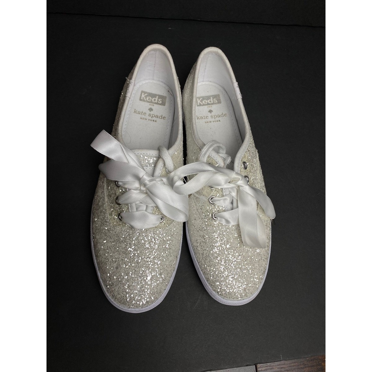 【未使用】kate spade×Keds リボンスニーカー 白24.5 タッセル Keds x Kate Spade New York Champion Glitter Sneakers Silver