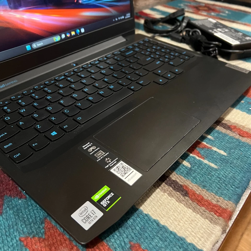 ¡Laptop Lenovo IdeaPad Gaming 3 120hz FHD! i7-10750H GTX1650 32GB RAM 500SSD W11 Foto 4 de 4
