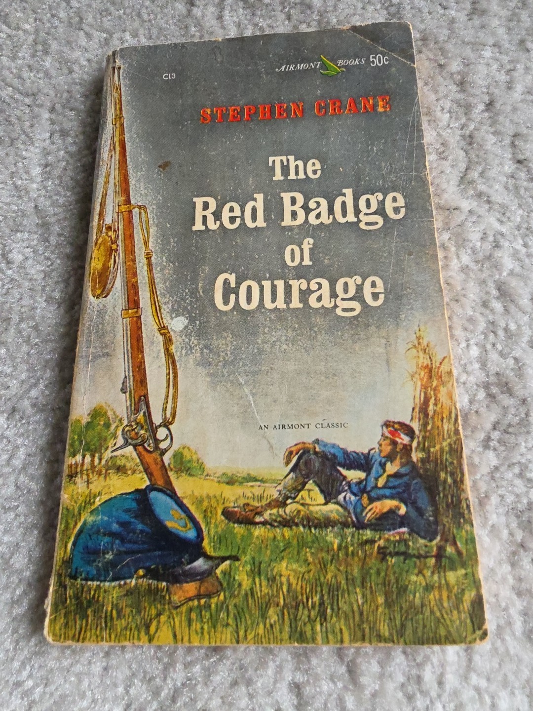 The Red Badge of Courage by Stephen Crane. Airmont, 1962 Vintage Paperback