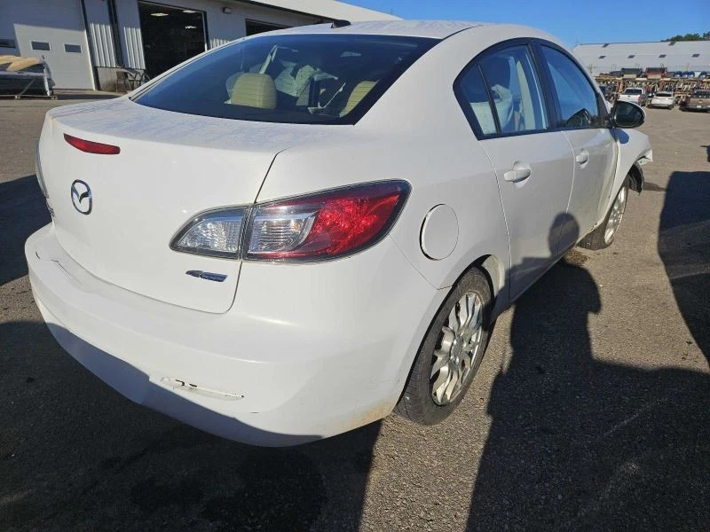 (LOCAL PICKUP ONLY) Roof Glass Only Fits 10-18 MAZDA 3 1892740 - Image 3 of 4