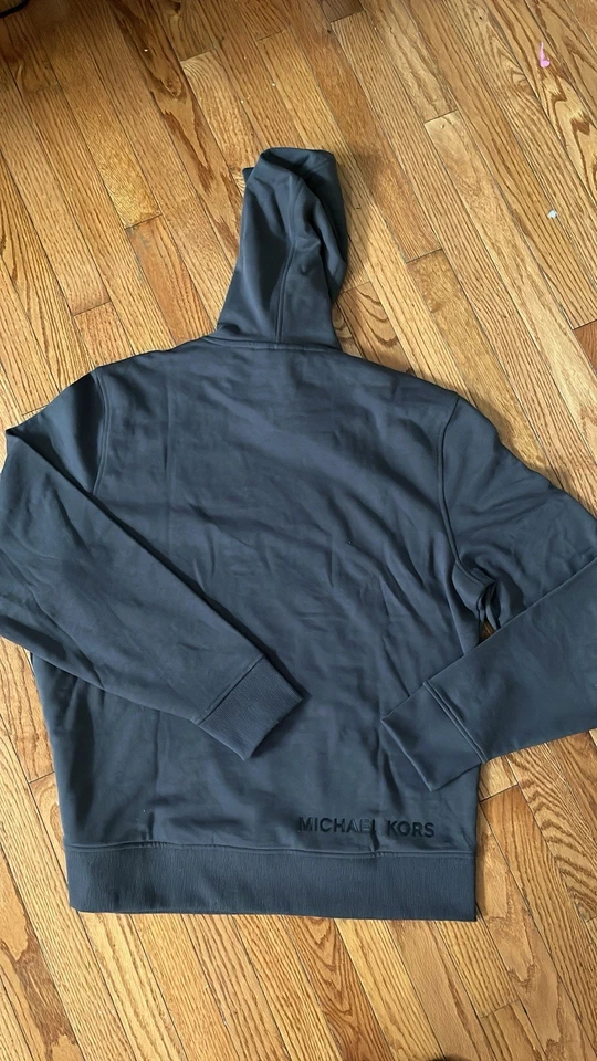 NWT Michael Kors Men’s Logo Sweatshirt Hoodie W/pockets Gray Size XL - Image 3 of 4