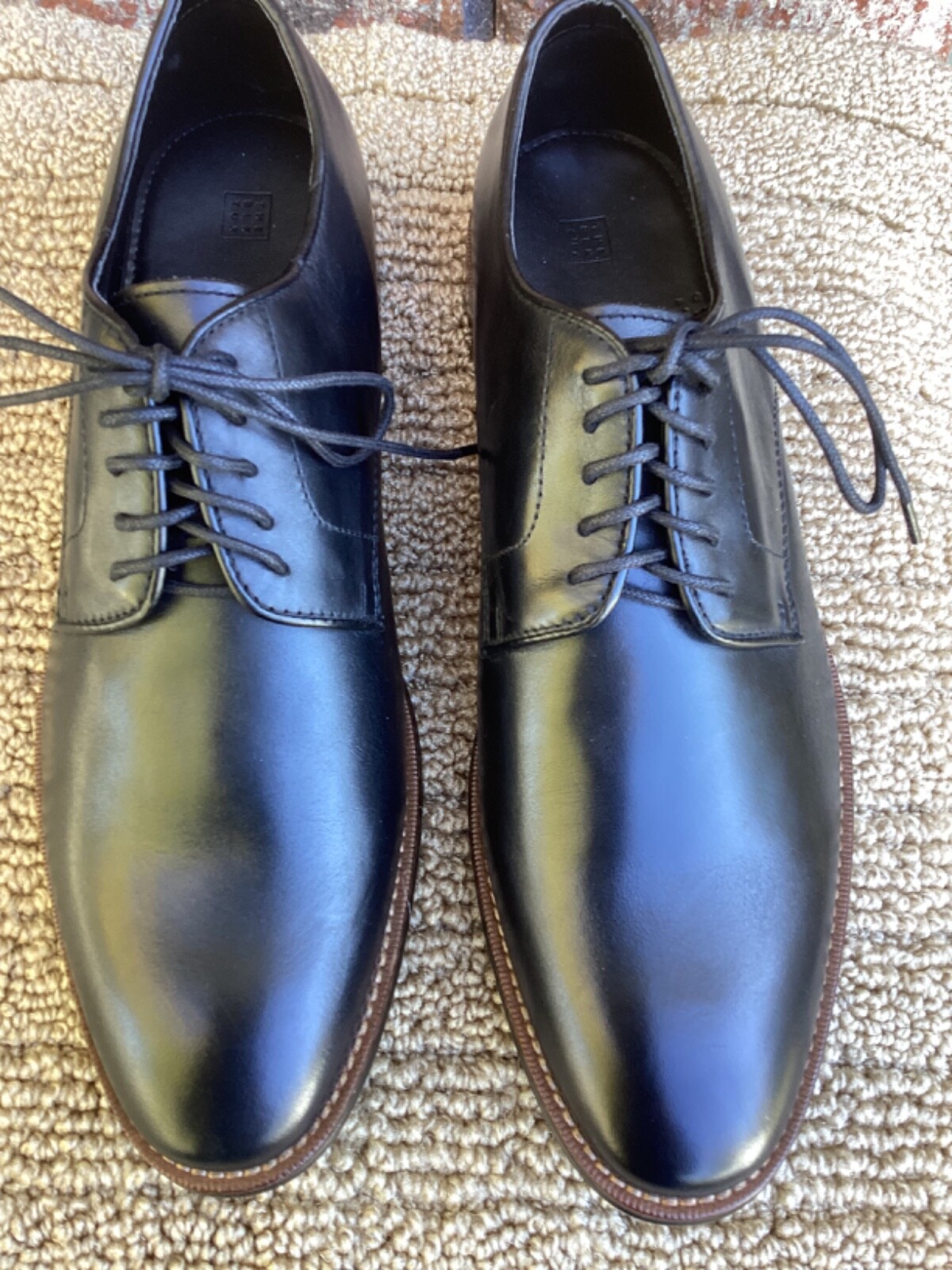 SAOLA Scarpe eleganti da uomo The Blk Tux in pelle con schiena taglia 10 Medium