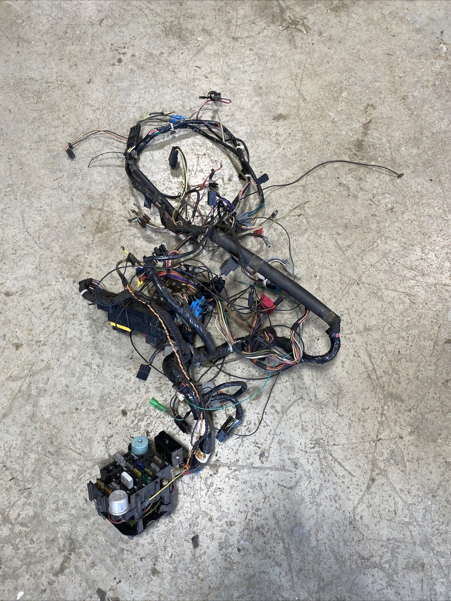 1993 Jeep Cherokee XJ 4.0 Automatic 4x4 Under Dashboard Wiring