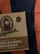 Dr. Squatch - Men's Naturally Fresh Scented Natural Bar Soap with Bay Rum