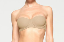 SKIMS "FITS EVERYBODY" STRAPLESS BRA  OCHRE  34A , NEW w/Tags