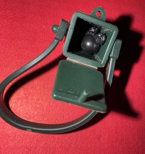 GI Joe Big Ben 1991 Grenades + Pouch Accessories Original 90's Hasbro Vintage - Picture 3 of 4