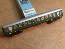 Wagon pociągu Märklin H0 4022 D, zielony, blacha, 2. Kl., B4 ümg, w oryginalnym opakowaniu