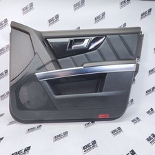 Mercedes GLK X204 LEDER Türverkleidung vorne rechts Verkleidung Tür A2047206600 Mercedes GLK X204 LEDER Türverkleidung vorne rechts Verkleidung Tür A2047206600