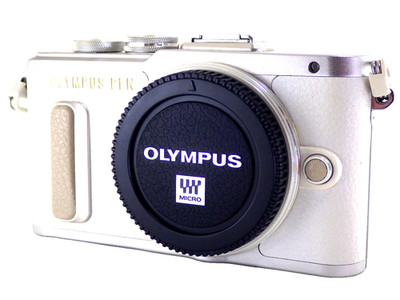 Olympus PEN E-PL8 White MFT Digital Camera Body Tested Working Low Shutter Japan