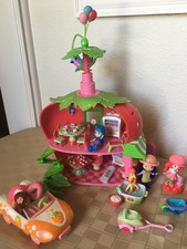 Vintage Strawberry Shortcake Playset Carfigures Vintage Strawberry Shortcake Playset Carfigures