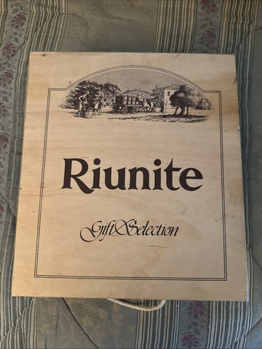 RIUNITE GIFT SELECTION WOOD WINE CRATE BOX Rope Latch - Picture 2 of 10
