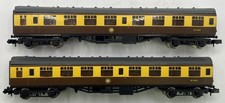 2x GRAHAM FARISH N GAUGE BR BROWN/CREAM MKI CORRIDOR COACHES W24167 UNBOXED