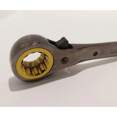 Twisted Bay 19x21mm Steel Scaffold Ratchet Spanner Podger BLACK/GOLD