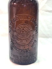 Pabst Brewing Co. Milwaukee Wis. Baltimore Md Branch Antique Beer Bottle