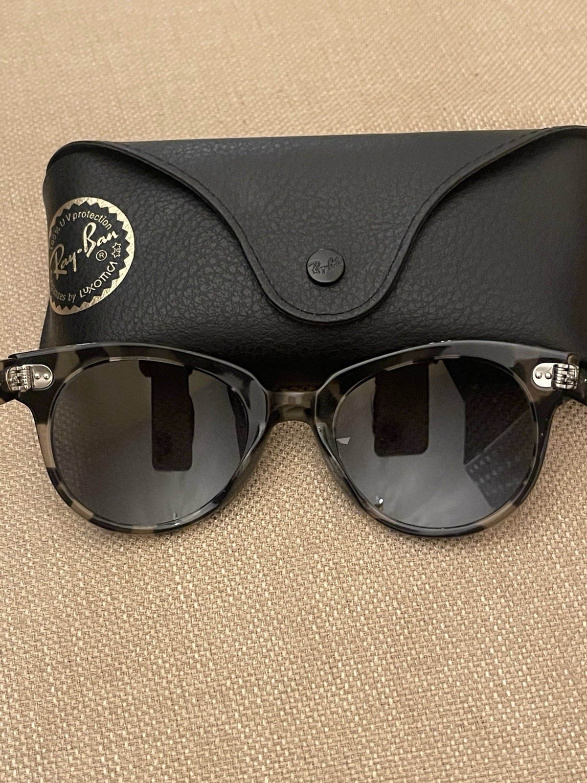 Ray-Ban Round Tortoise Shell Lightweight women’s … - image 3