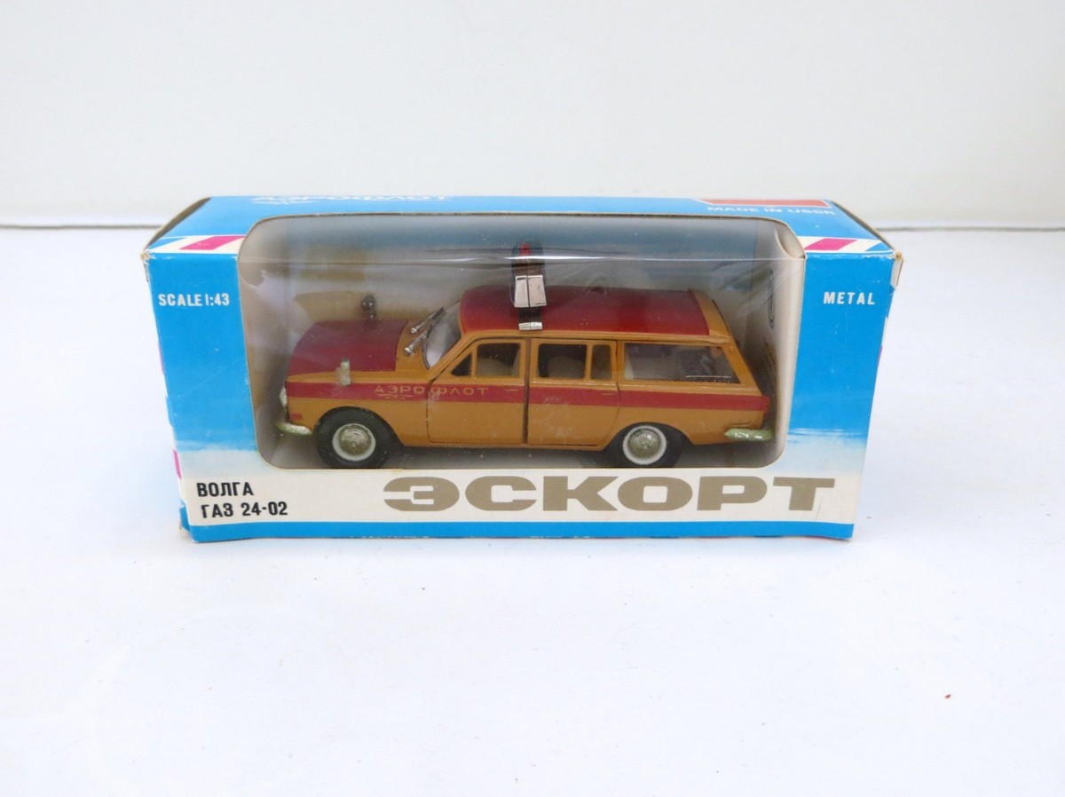 VOLGA GAZ 24, AMBULANCE CCCP URSS USSR, 1:43 EUR 80,00 - FR