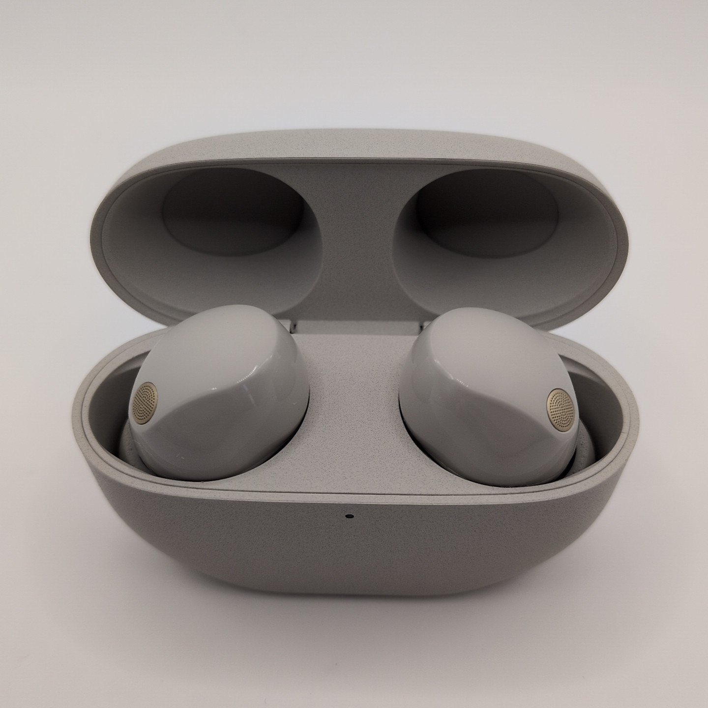 Sony WF-1000XM5 Wireless Bluetooth Noise Canceling Earbuds - Silver