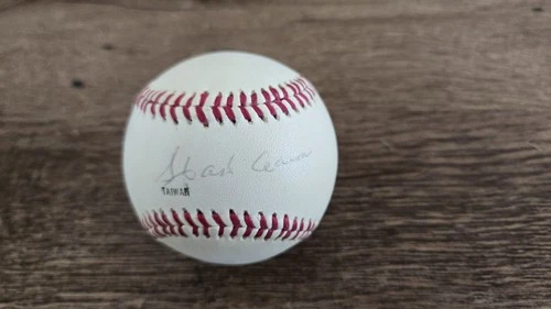 Hank Aaron Autographed Signed Baseball with JSA Certified COA