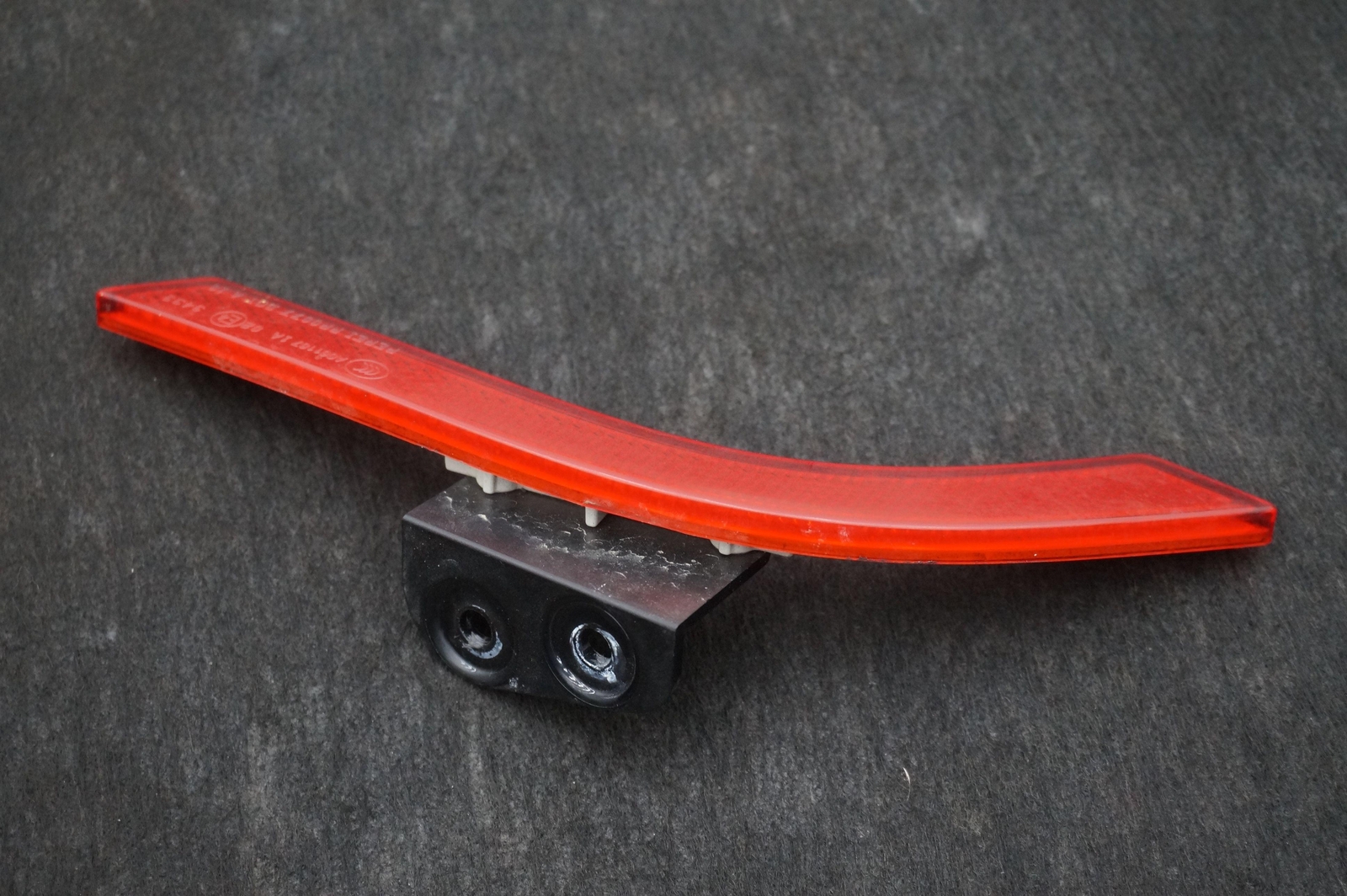 Rear Left Lower Bumper Reflector Light OEM 11A8123CP McLaren 650S 2015