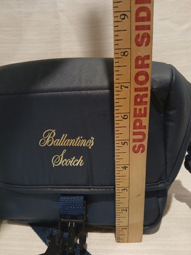 Vintage TAMRAC 1591 Small Navy Camera Bag w/Shoulder Strap Made USA 1992 NWT - Picture 8 of 9