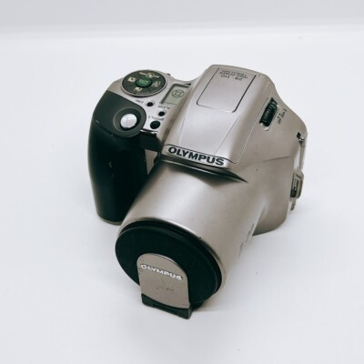 OLYMPUS L-20 AF ZOOM 28-110mm f/4.5-5.6 35mm Film Camera From