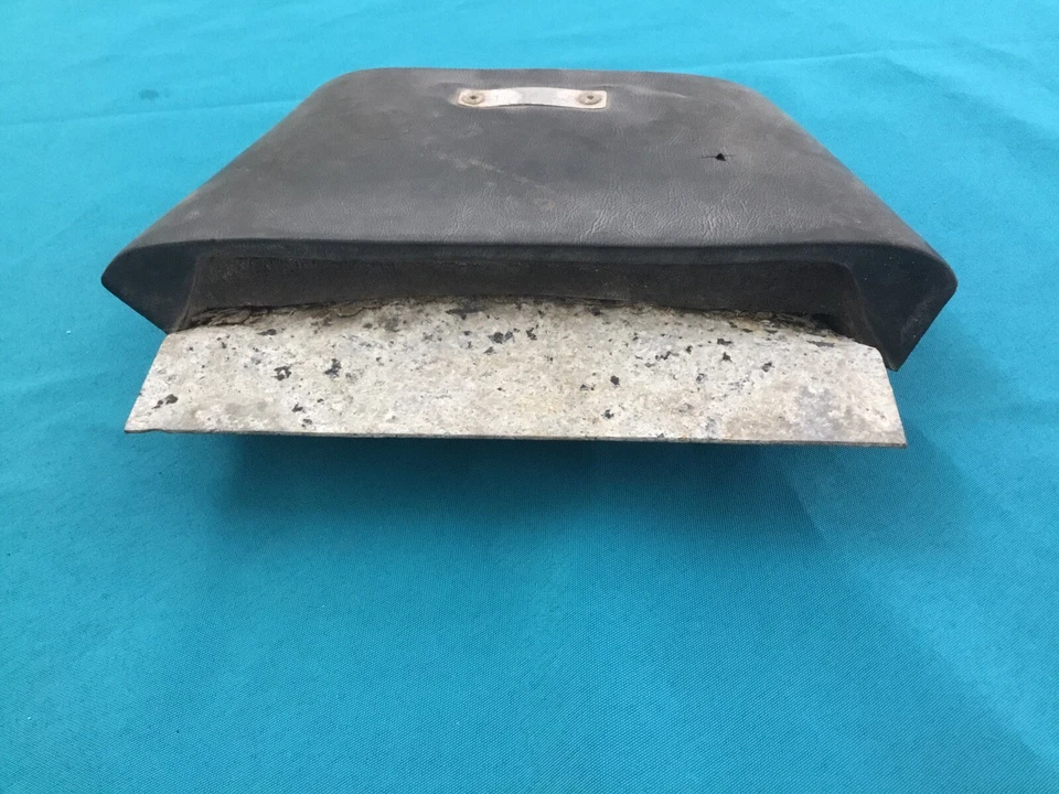 Pieza de columna de dirección superior usada BMW 2002 1970 con VIN original Foto 4 de 4