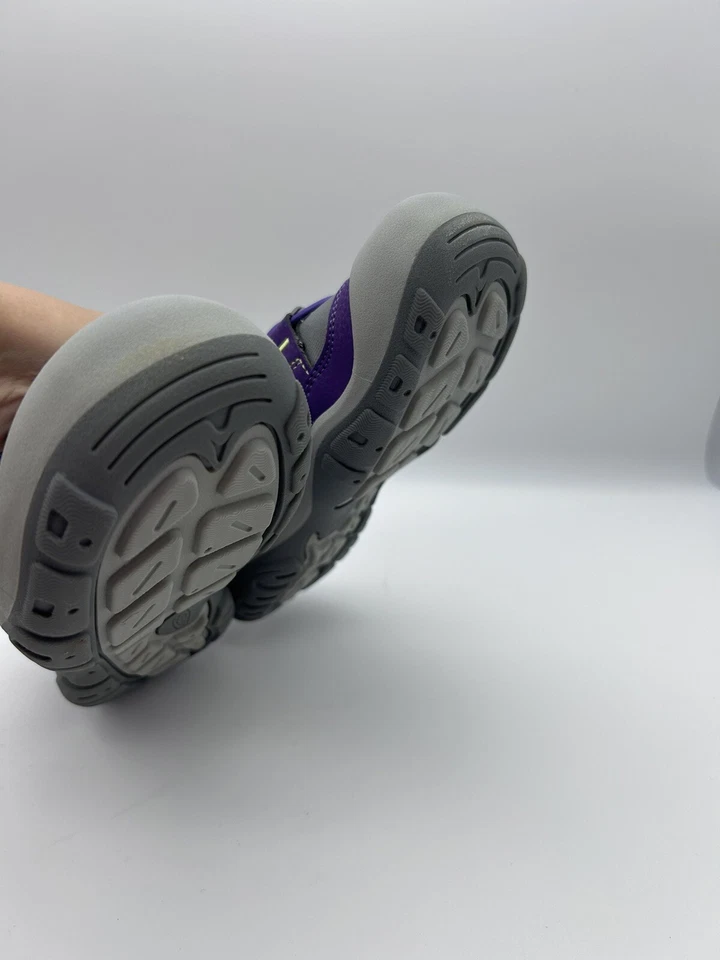 Keen Nudo Hueco Zapatos Niña Talla 2 Azul Rosa Doble Correa Exterior Zapato Guc Foto 3 de 4