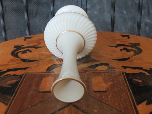 Vaso vintage Lenox USA avorio 7" piedistallo bocciolo costole oro 24 carati decorato a mano - Foto 7 di 7