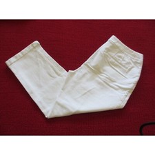 CHICOS SO SLIMMING WHITE CROP PANTS SIZE 0.5