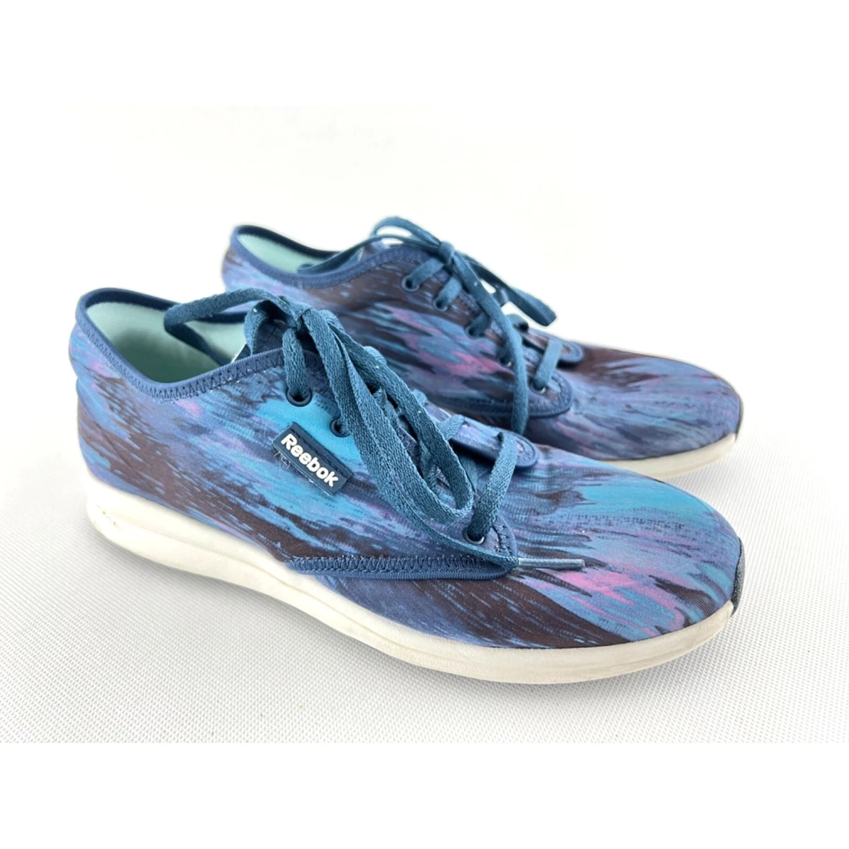 Reebok pumps 90s womens blue deals
