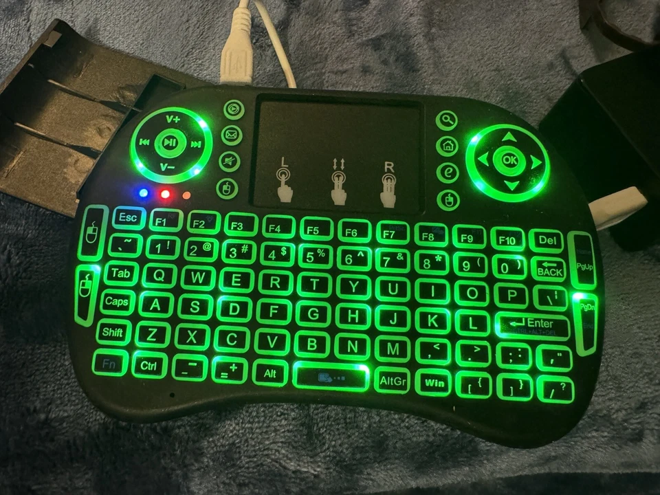 Backlit Mini Wireless Touch Keyboard, Touchpad Mouse No USB receiver BUT WORKS - Image 2 of 4