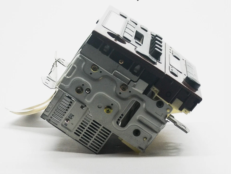 Reproductor de CD con cinta de radio Lexus Es300 1998 Nakamichi 86120-33210 OEM Foto 3 de 4