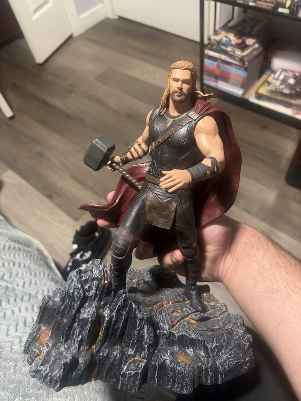 Thor Statue