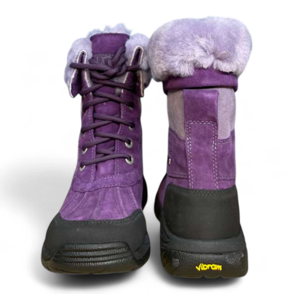 Botas de invierno para niños Ugg BUTTE de cuero impermeables forradas de piel de oveja, púrpura Foto 4 de 4