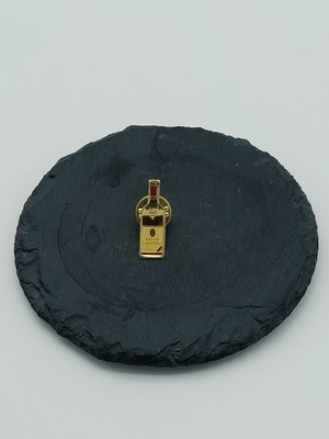 Pin's Baron D'Arignac Red Languedoc Wine Bottle - Rare Collection
