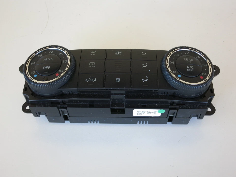 07 Mercedes Benz R500 Climate Control Panel Temperature Unit A/C Heater - Image 2 of 4