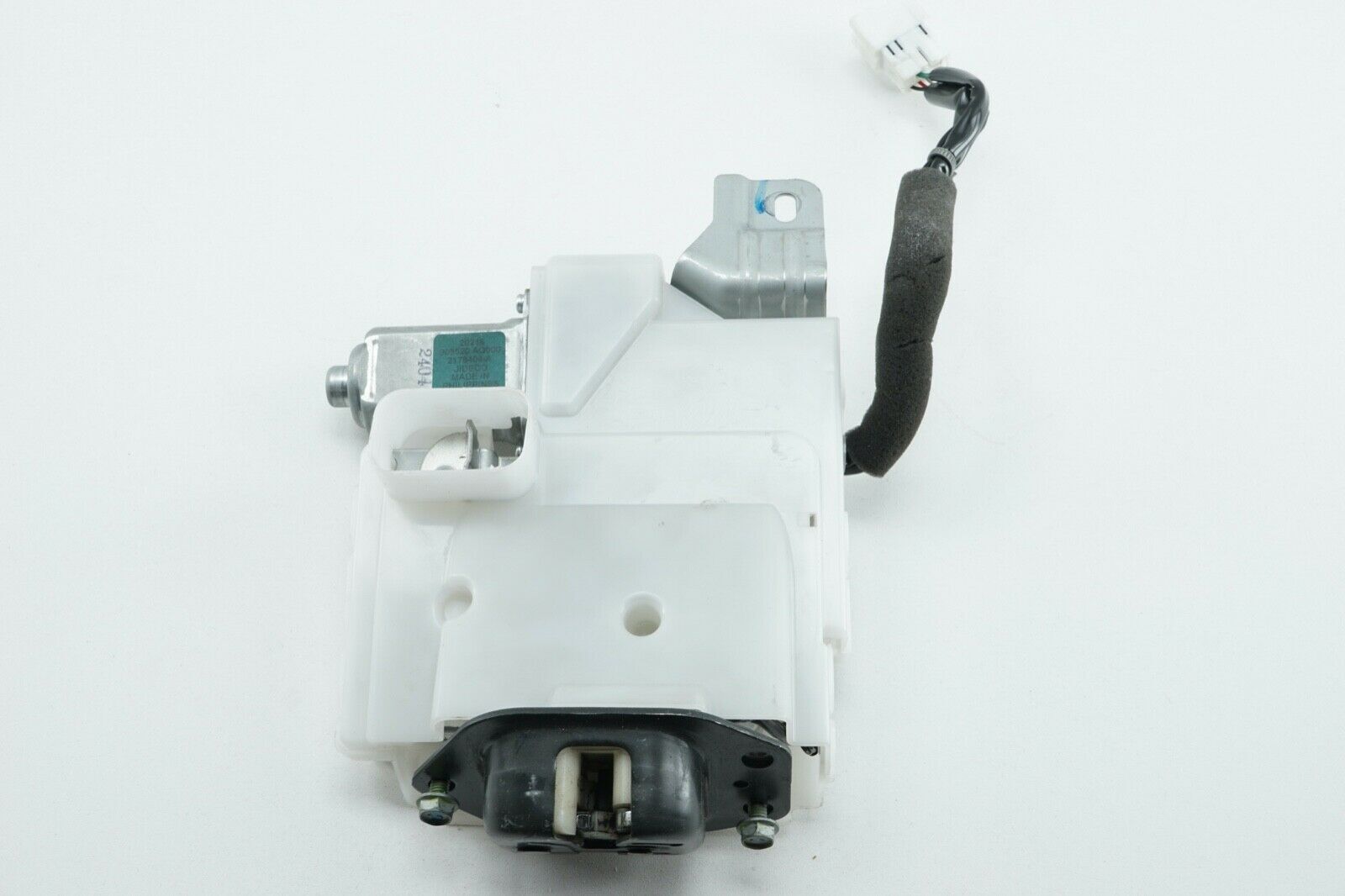 NISSAN QUEST Liftgate Tailgate Lock Latch Actuator w/ Motor OEM 2011