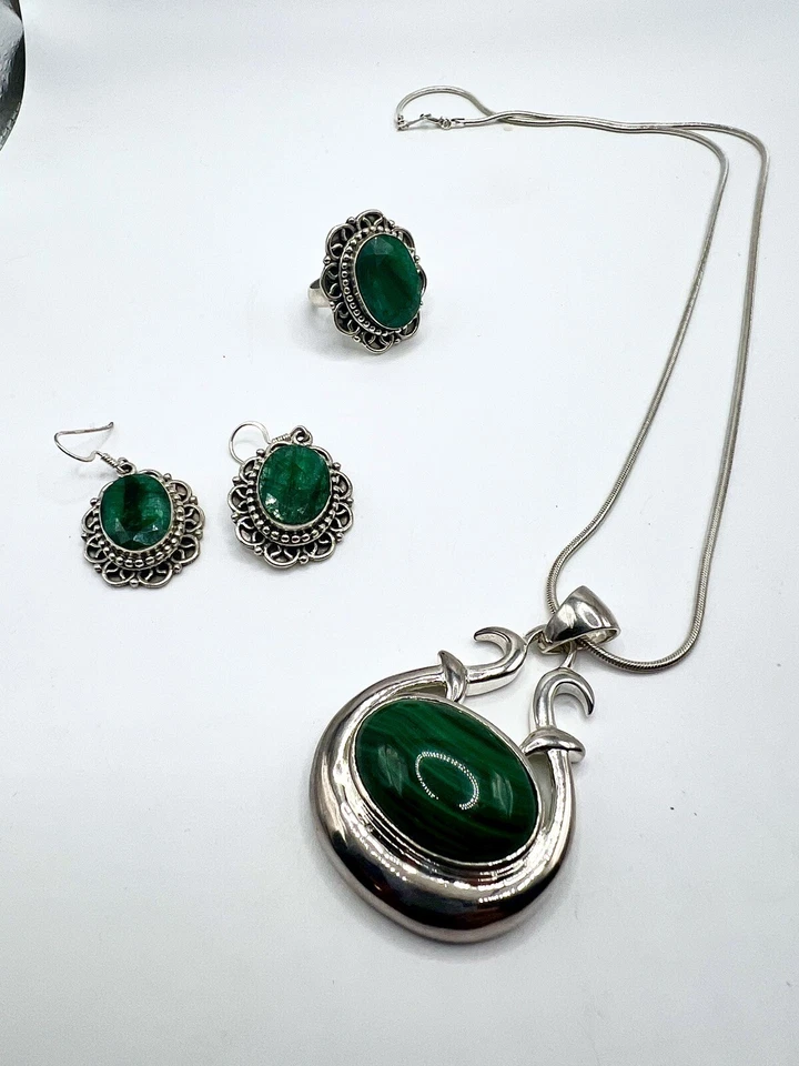 Impresionante collar, pendientes y anillo de malaquita 925  Foto 4 de 4