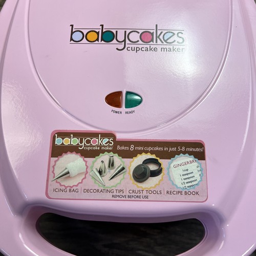 Babycakes CC-8C Cupcake Maker 8 Cupcakes Antiaderente Panettiere Carino Rosa *LEGGI* - Foto 6 di 7