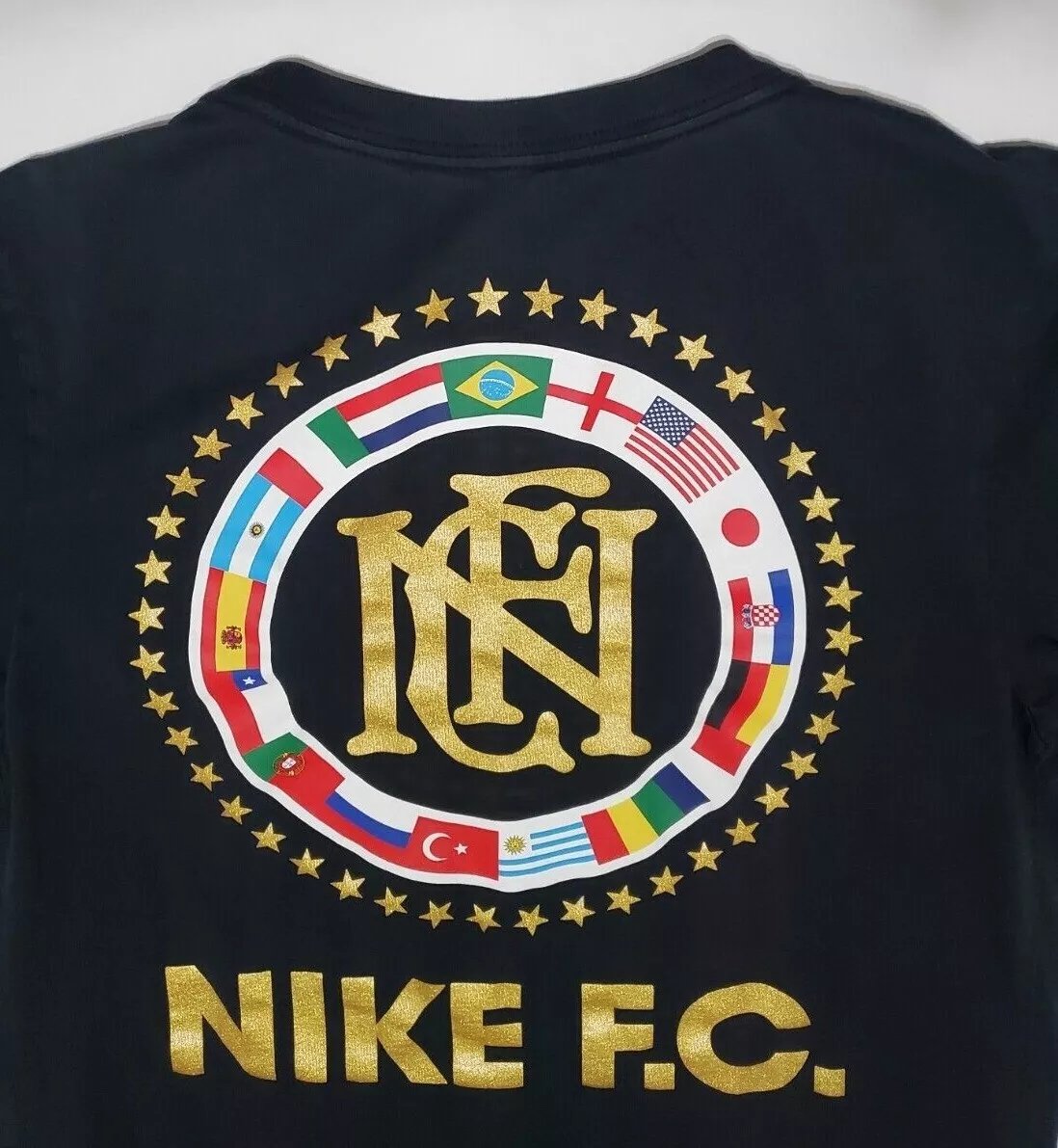 Nike FC T-shirt Mens Small Athletic Cut Football Flag Graphic Tee | eBay